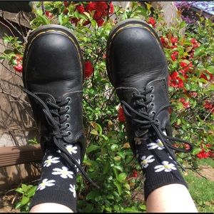 Black Dr. Martens Oxfords